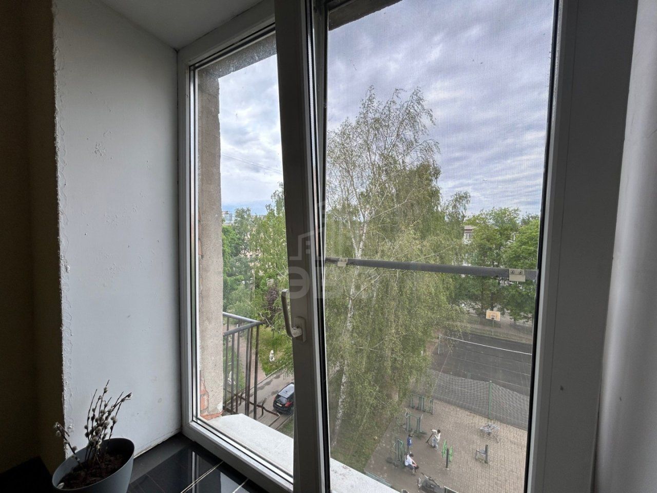 двухкомнатная квартира в Санкт-Петербурге по адресу: Кронштадтская ул., 9