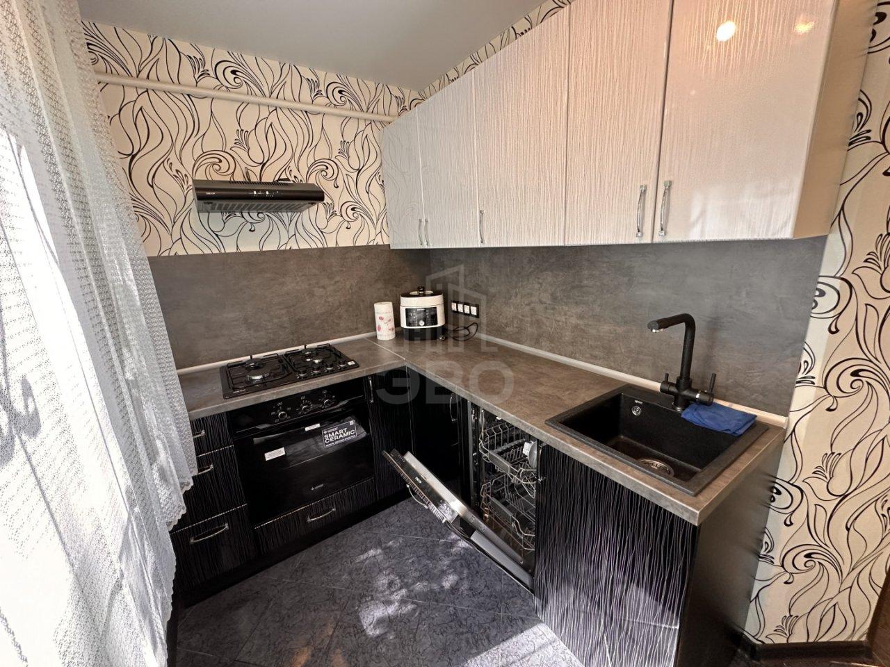 однокомнатная квартира в Санкт-Петербурге по адресу: Подвойского ул., 35, к 1