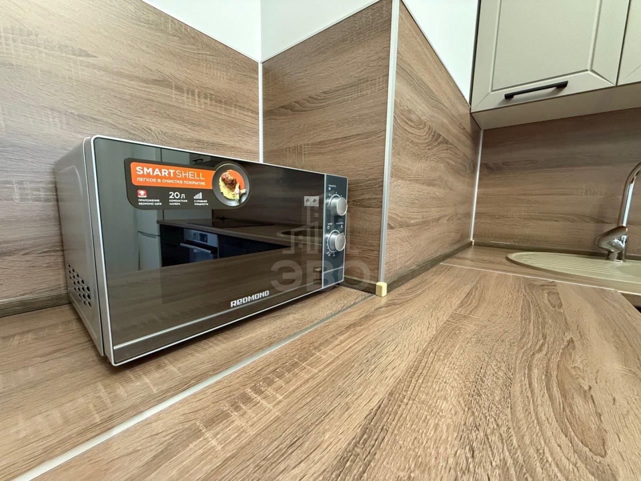 однокомнатная квартира в Санкт-Петербурге по адресу: Парфеновская ул., 14, к 1