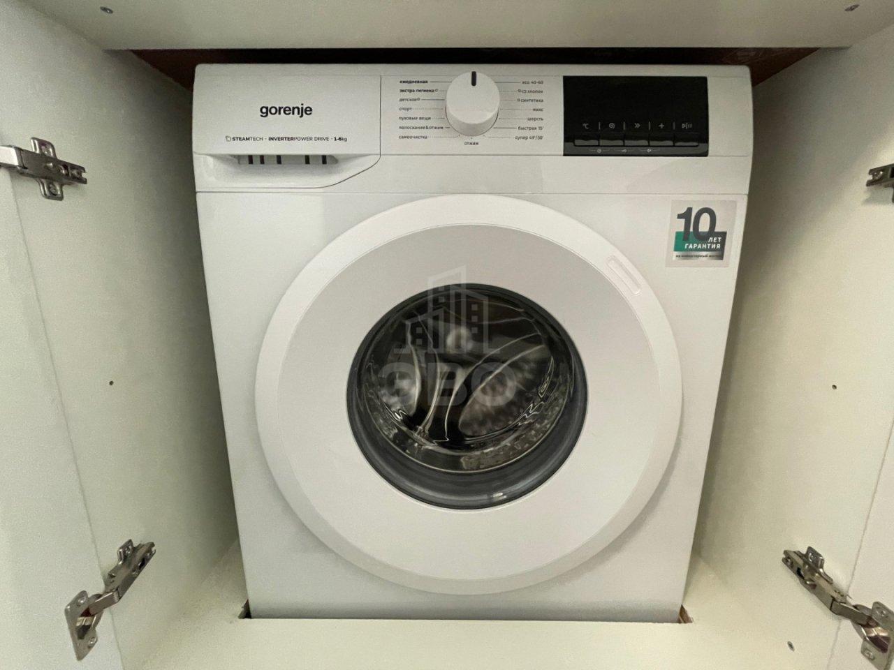 однокомнатная квартира в Санкт-Петербурге по адресу: Парфеновская ул., 14, к 1