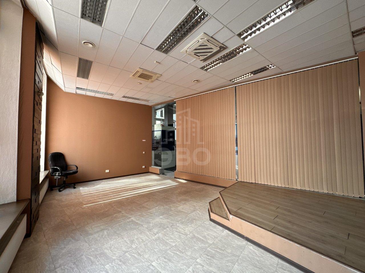 коммерция в Санкт-Петербурге по адресу: Боровая ул., 32