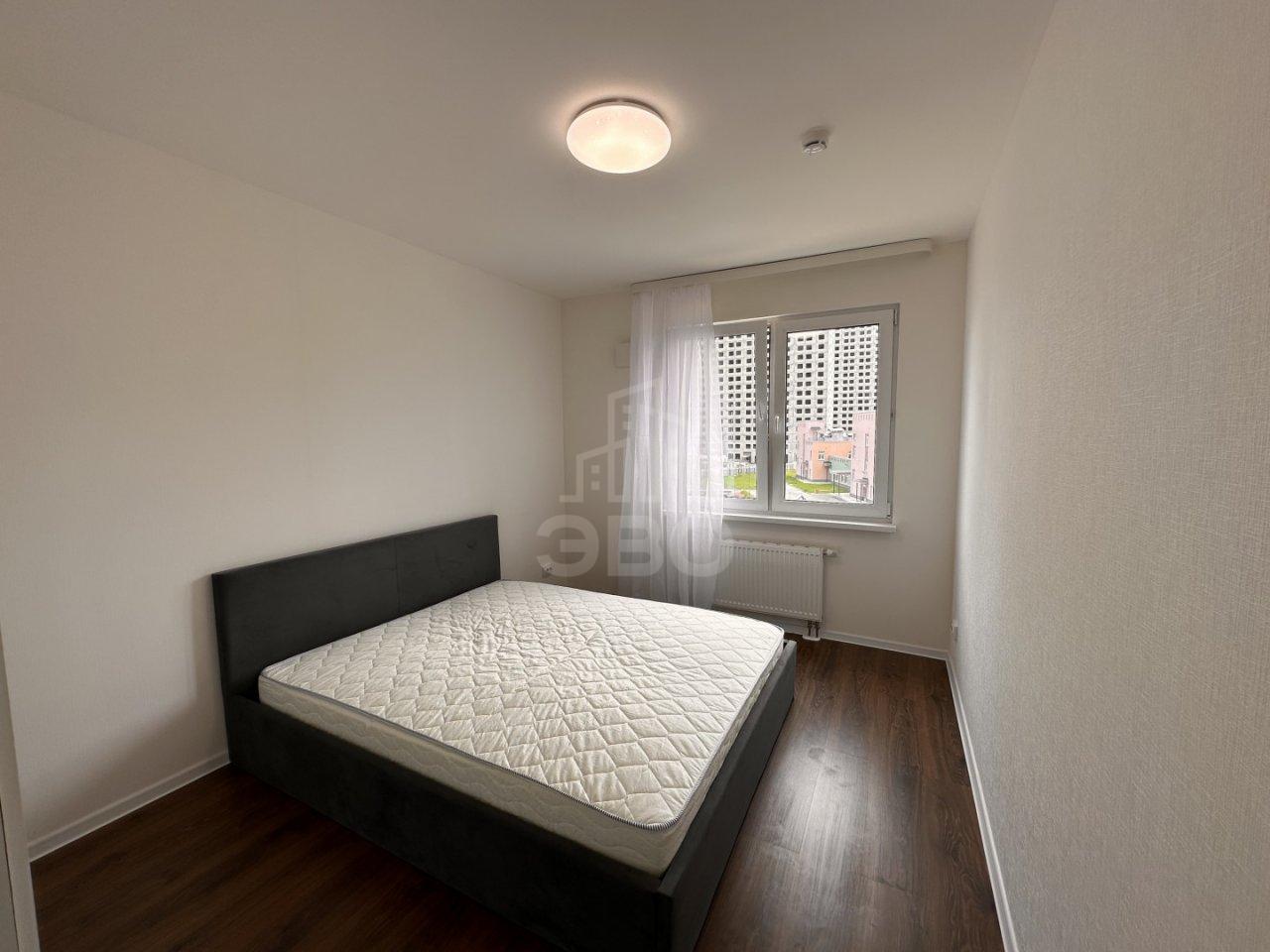 однокомнатная квартира в Санкт-Петербурге по адресу: Большевиков проспект, 68, к 1