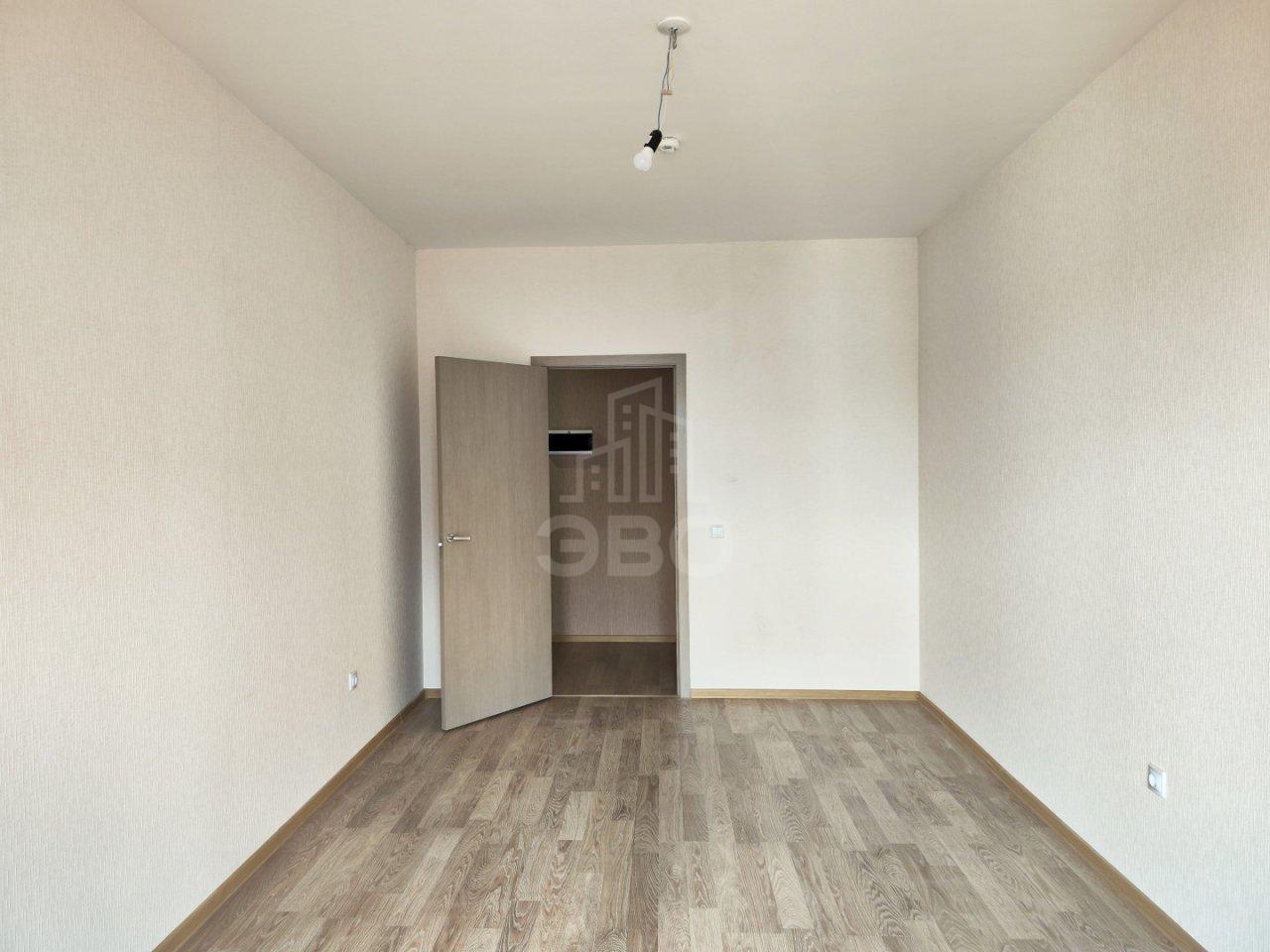 однокомнатная квартира в Санкт-Петербурге по адресу: Шоссе в Лаврики ул., 78, к 1