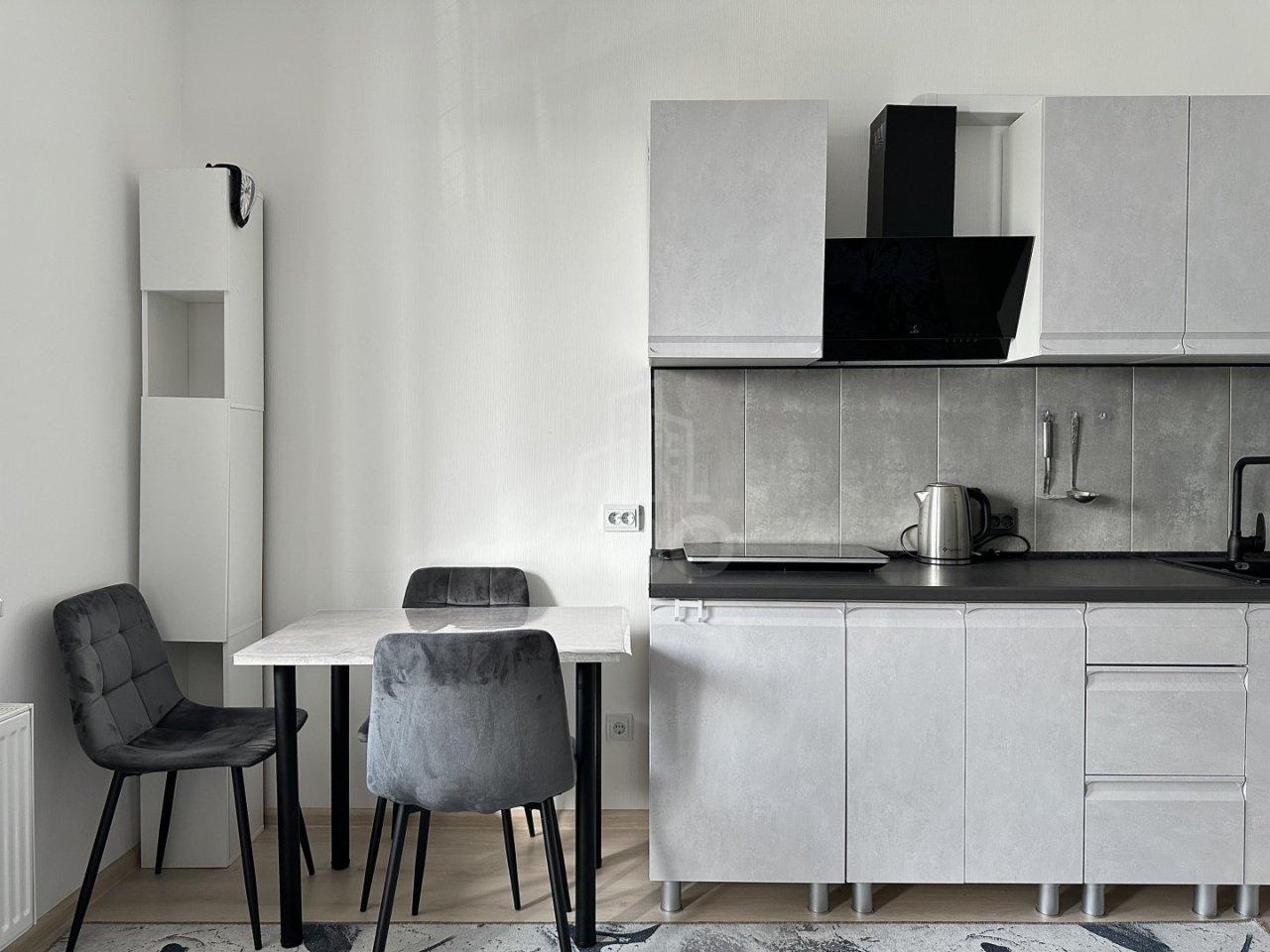 студия в Санкт-Петербурге по адресу: Авиаконструкторов проспект, 63