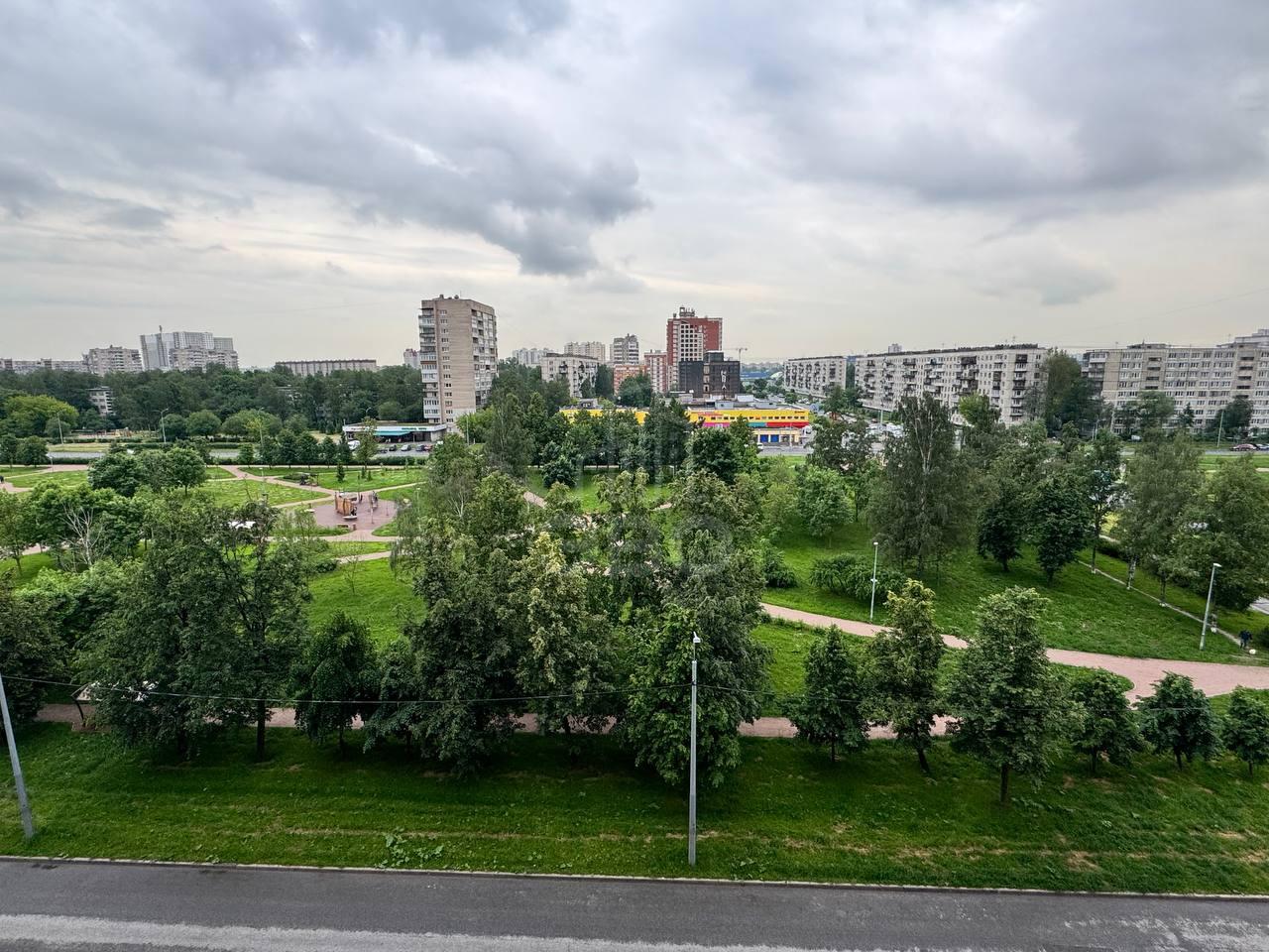 двухкомнатная квартира в Санкт-Петербурге по адресу: Искровский проспект, 32, к 1