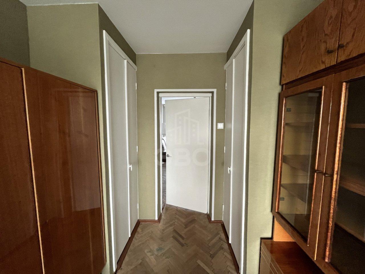 трехкомнатная квартира в Санкт-Петербурге по адресу: Турку ул., 17, к 2