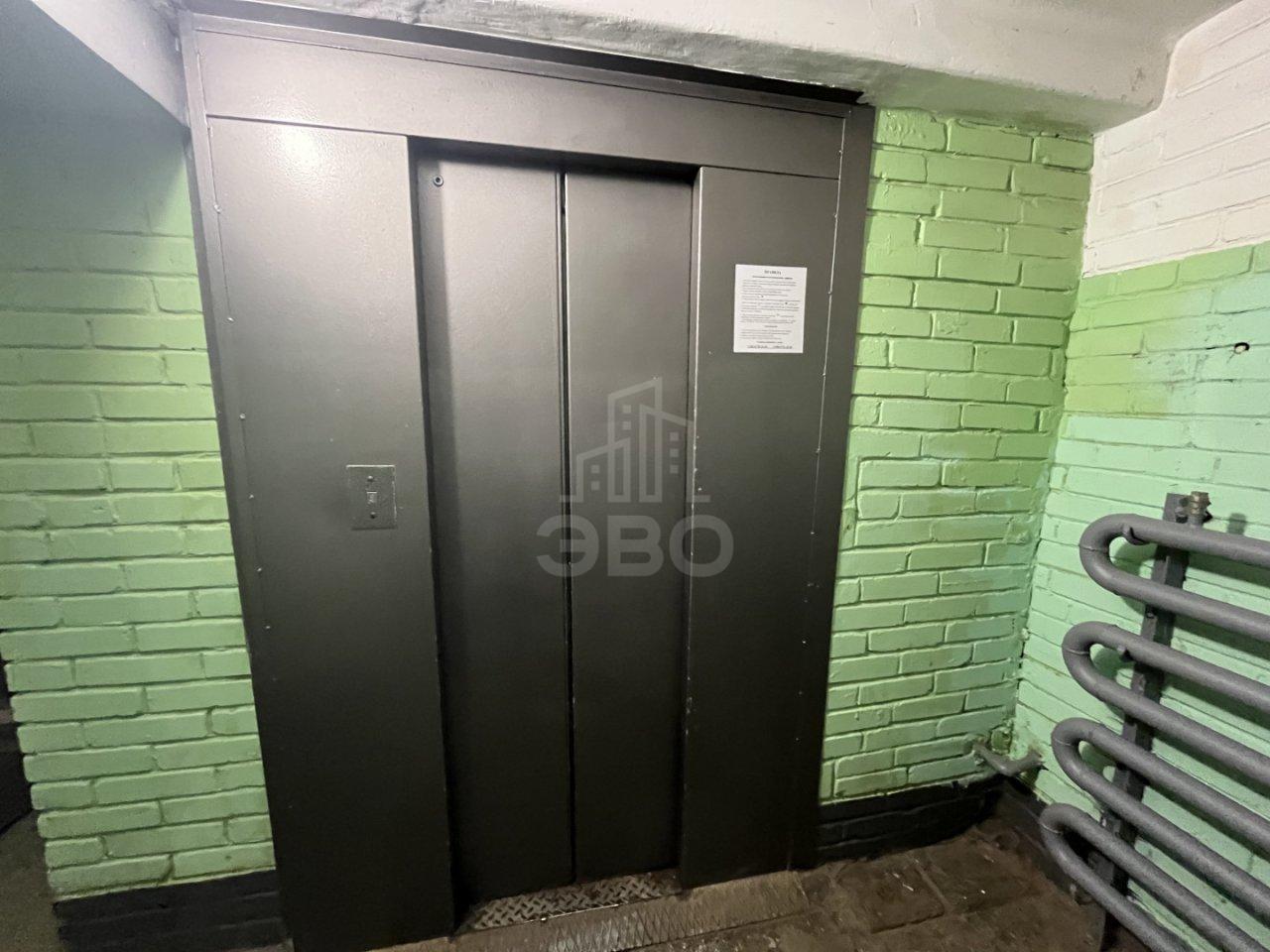 трехкомнатная квартира в Санкт-Петербурге по адресу: Турку ул., 17, к 2