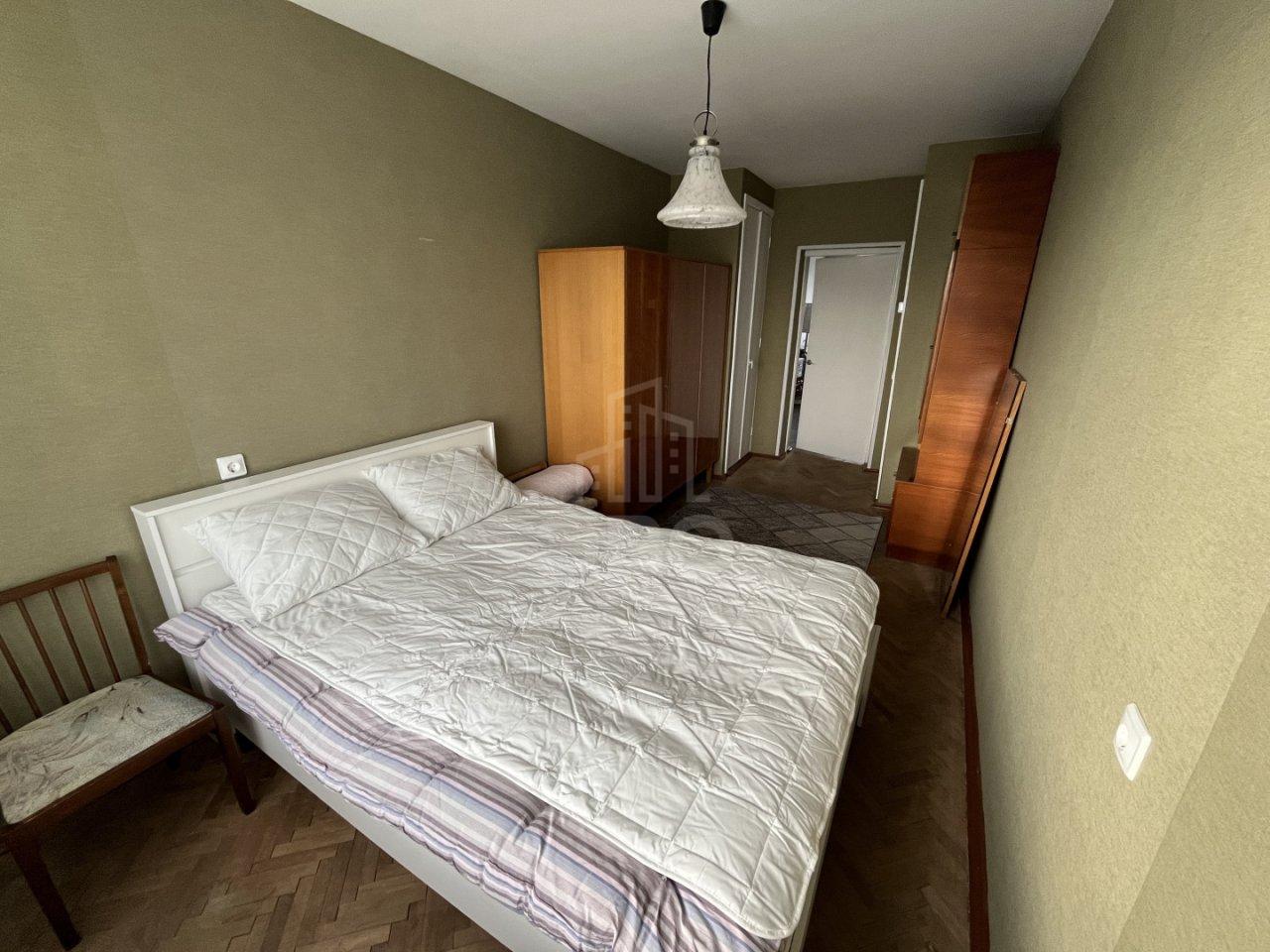 трехкомнатная квартира в Санкт-Петербурге по адресу: Турку ул., 17, к 2