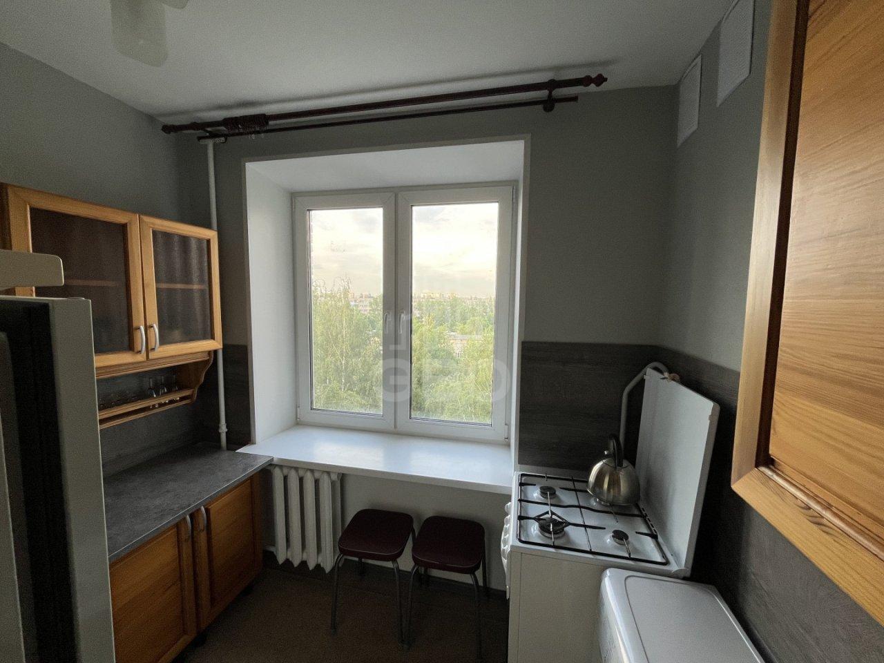 трехкомнатная квартира в Санкт-Петербурге по адресу: Турку ул., 17, к 2