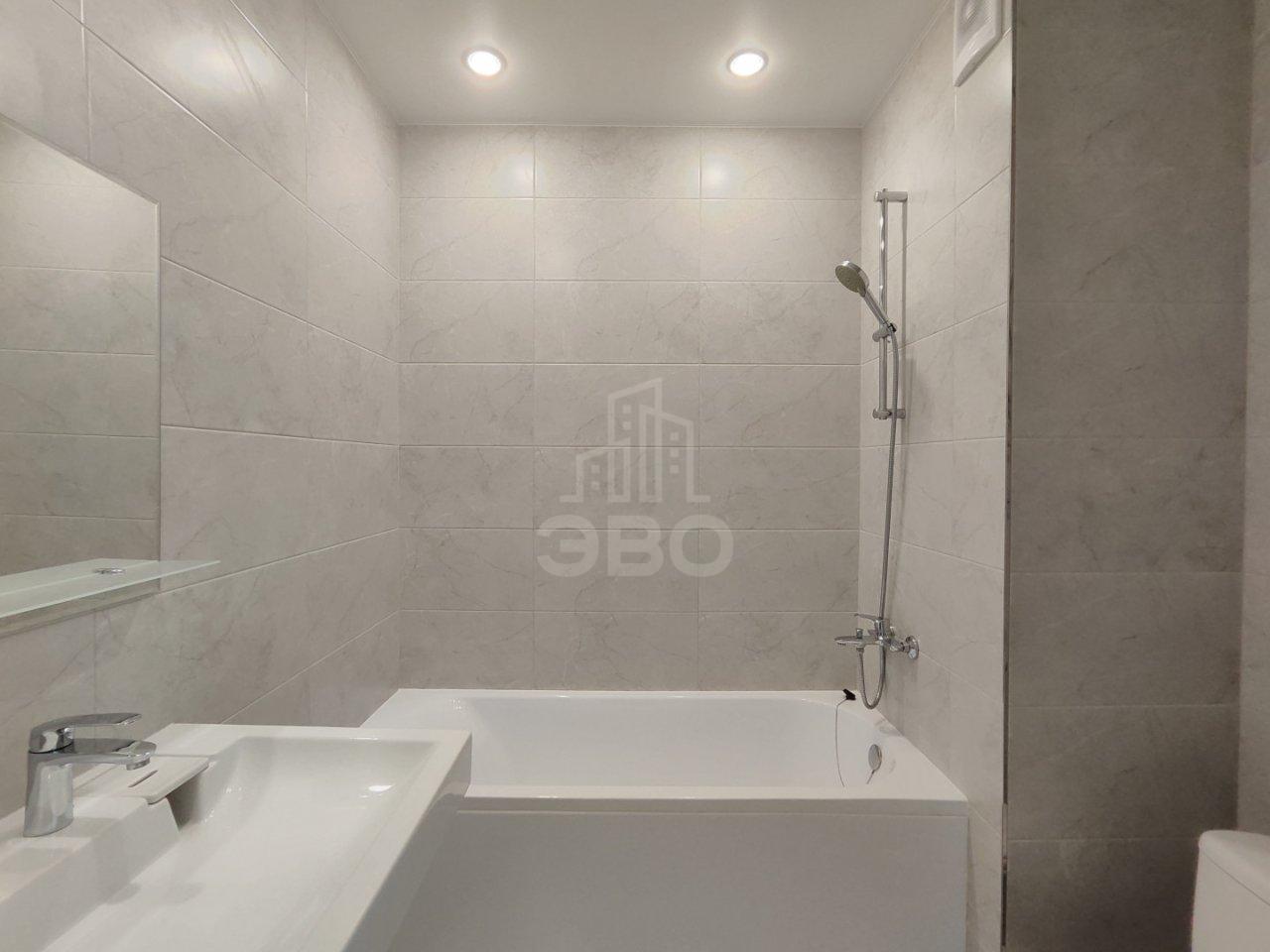 однокомнатная квартира в Санкт-Петербурге по адресу: Чирикова ул., 5, строение 1