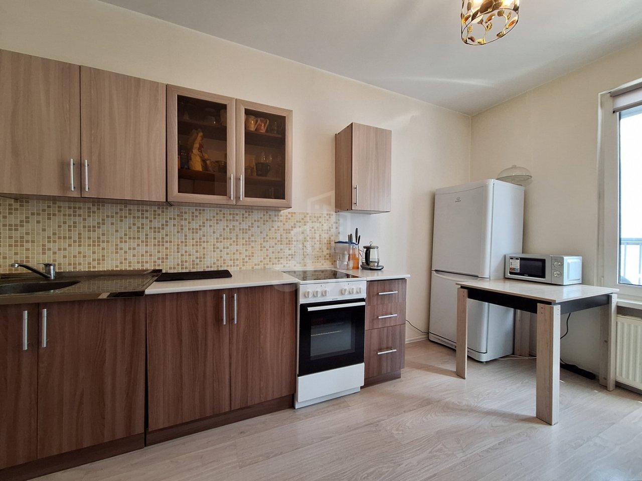 однокомнатная квартира в Санкт-Петербурге по адресу: Богословская ул., 4, к 3, строение 1