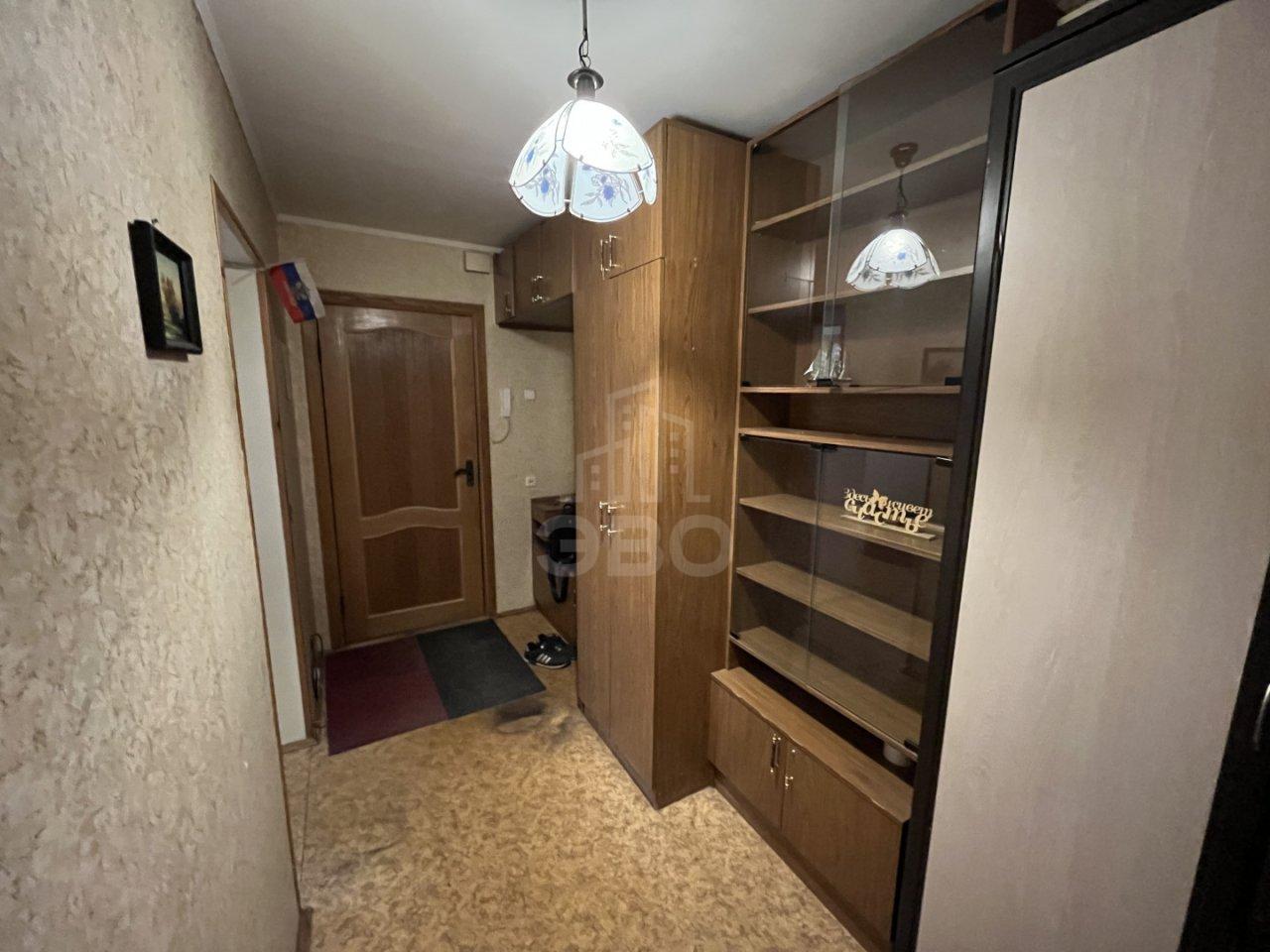 трехкомнатная квартира в Санкт-Петербурге по адресу: 13-я Красноармейская ул., 13