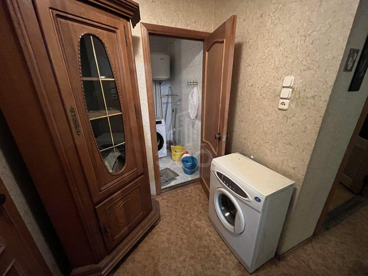 трехкомнатная квартира в Санкт-Петербурге по адресу: 13-я Красноармейская ул., 13