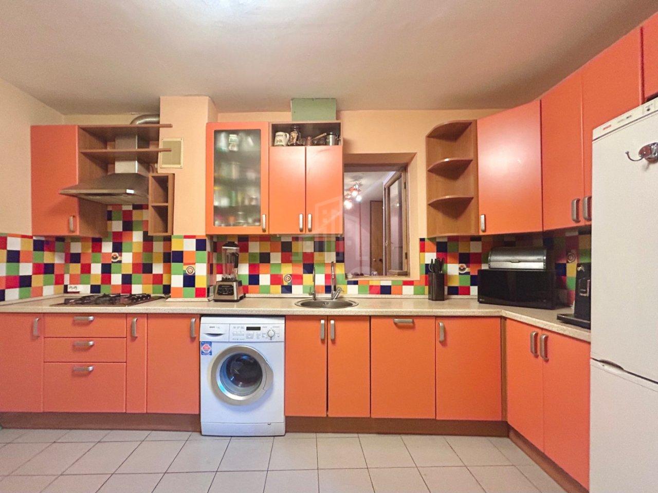 двухкомнатная квартира в Санкт-Петербурге по адресу: Казанская ул., 39