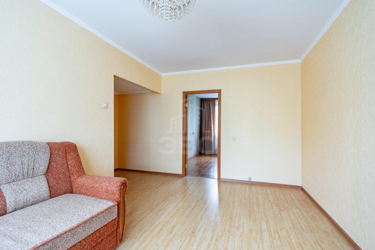 трехкомнатная квартира в Санкт-Петербурге по адресу: Испытателей проспект, 20