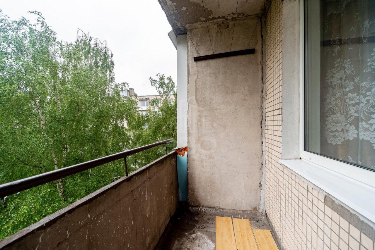 трехкомнатная квартира в Санкт-Петербурге по адресу: Испытателей проспект, 20