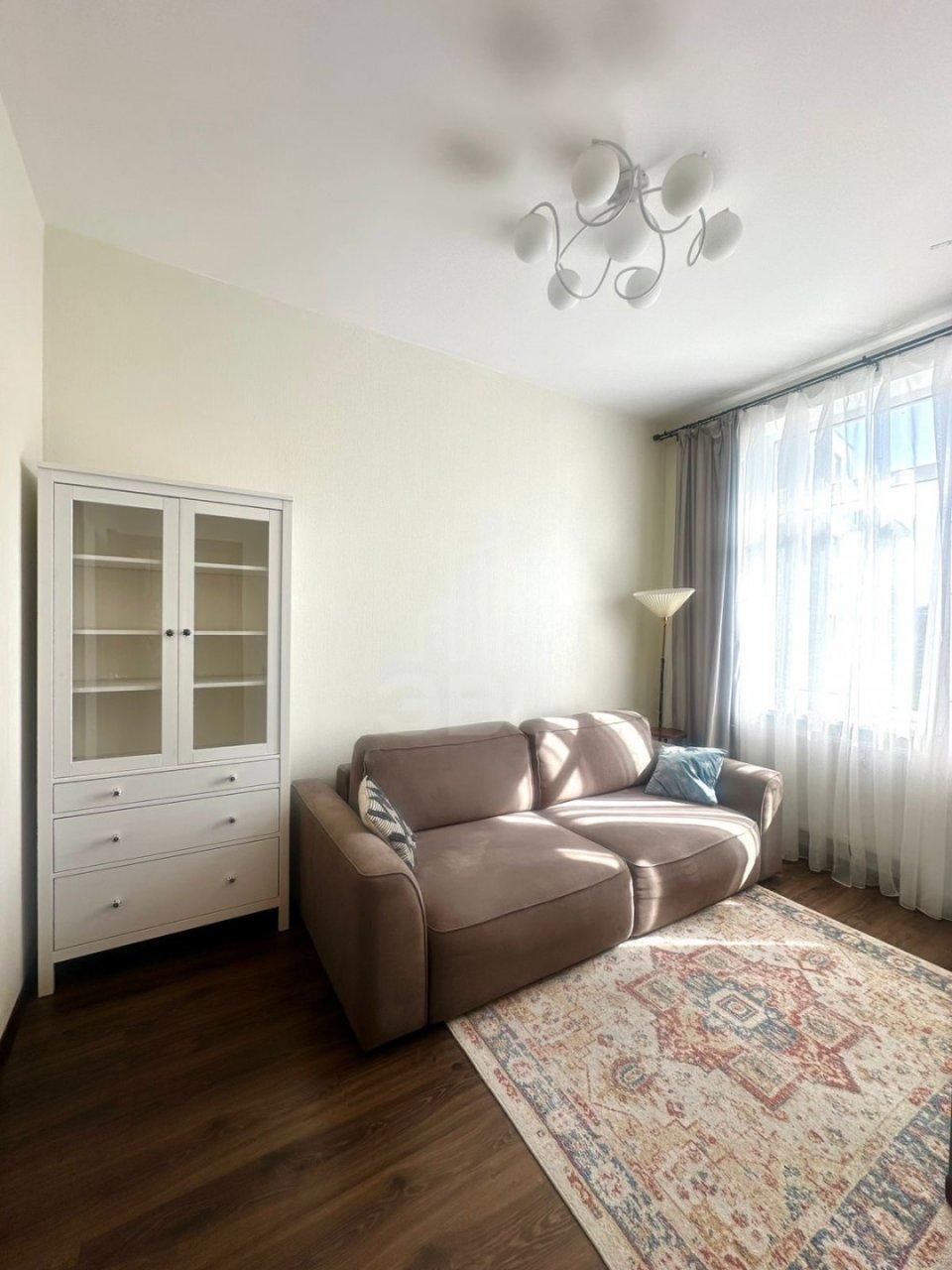 однокомнатная квартира в Санкт-Петербурге по адресу: Ручьевский проспект, 15