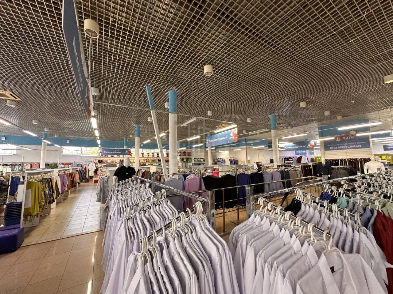 коммерция в Санкт-Петербурге по адресу: Культуры проспект, 20