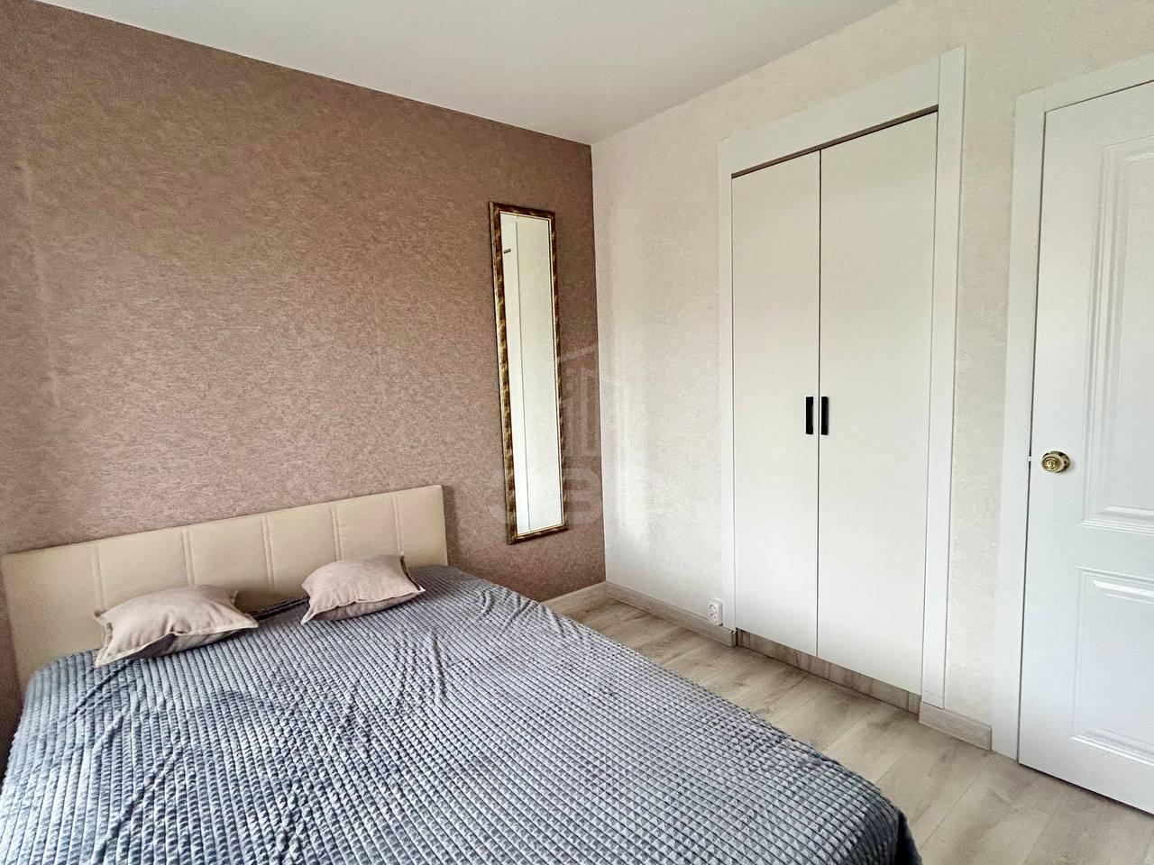 трехкомнатная квартира в Санкт-Петербурге по адресу: Финляндский проспект, 1