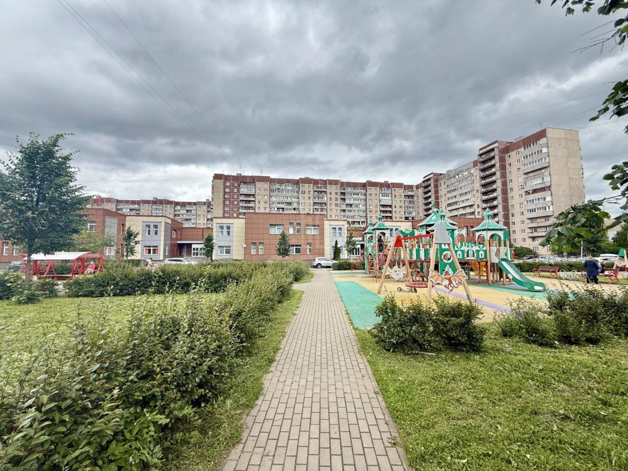 однокомнатная квартира в Санкт-Петербурге по адресу: Бадаева ул., 7, литера А