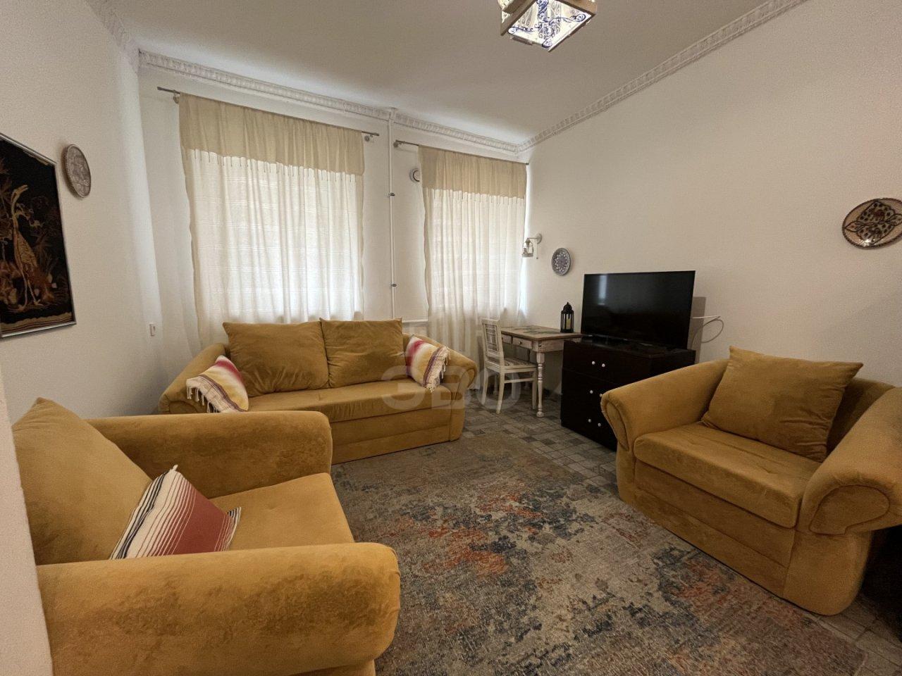 однокомнатная квартира в Санкт-Петербурге по адресу: Канала Грибоедова наб., 102, литера б