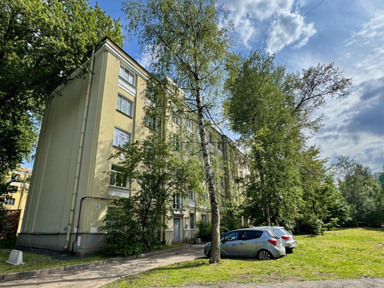 комната в Санкт-Петербурге по адресу: Тихорецкий проспект, 5, к 2