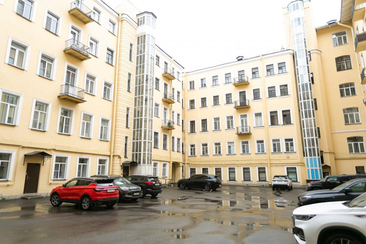 двухкомнатная квартира в Санкт-Петербурге по адресу: Измайловский проспект, 18, литера А