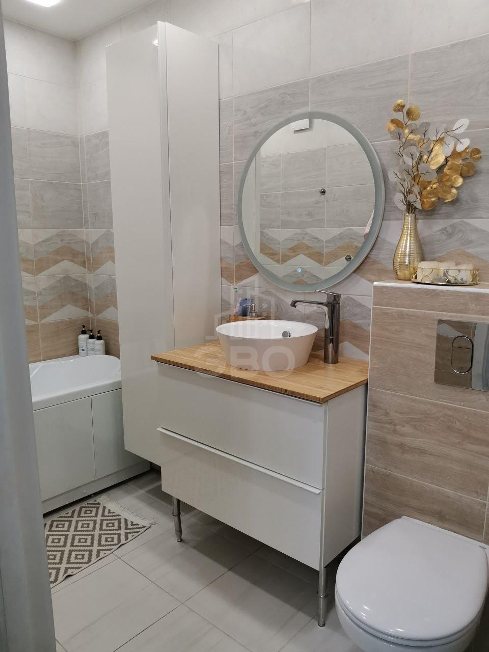 трехкомнатная квартира в Санкт-Петербурге по адресу: Николая Рубцова ул., 13