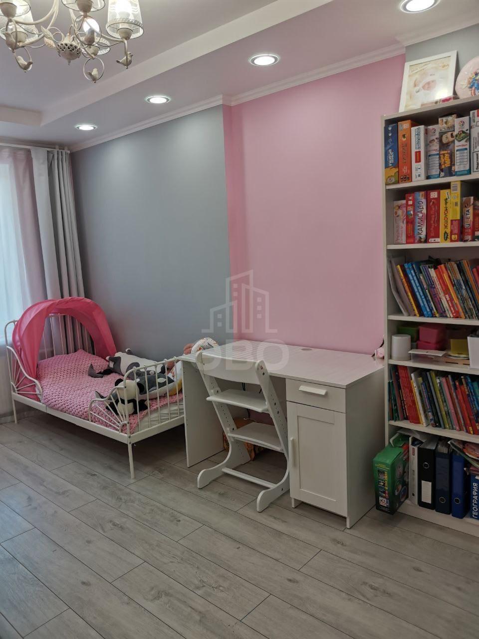 трехкомнатная квартира в Санкт-Петербурге по адресу: Николая Рубцова ул., 13