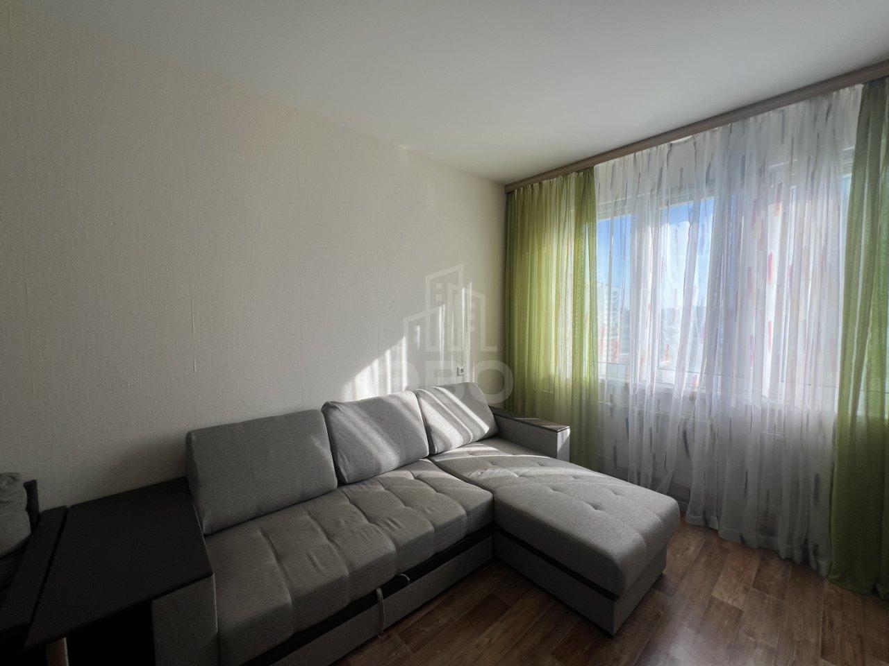 трехкомнатная квартира в Санкт-Петербурге по адресу: Даниила Хармса ул., 8