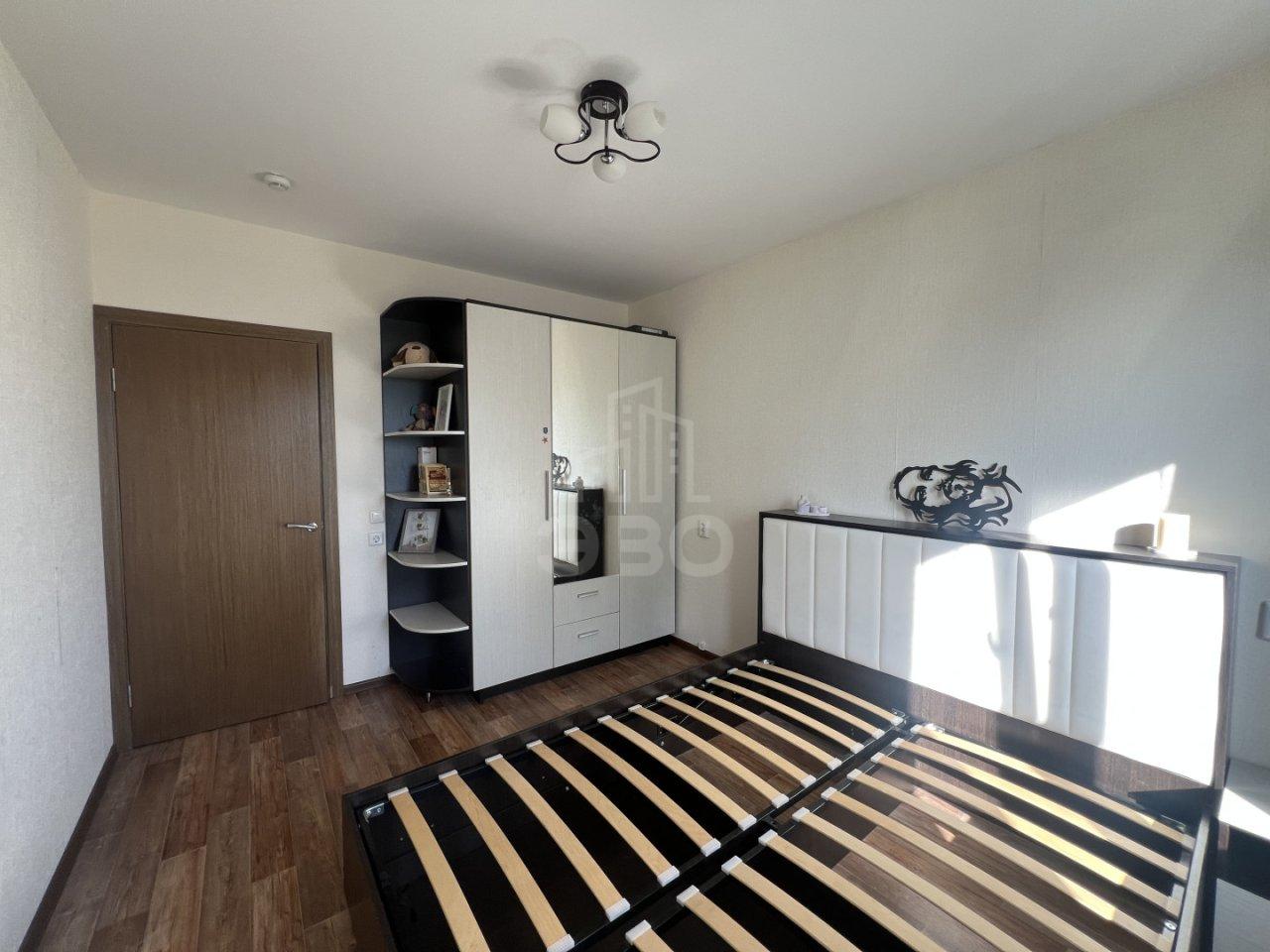 трехкомнатная квартира в Санкт-Петербурге по адресу: Даниила Хармса ул., 8