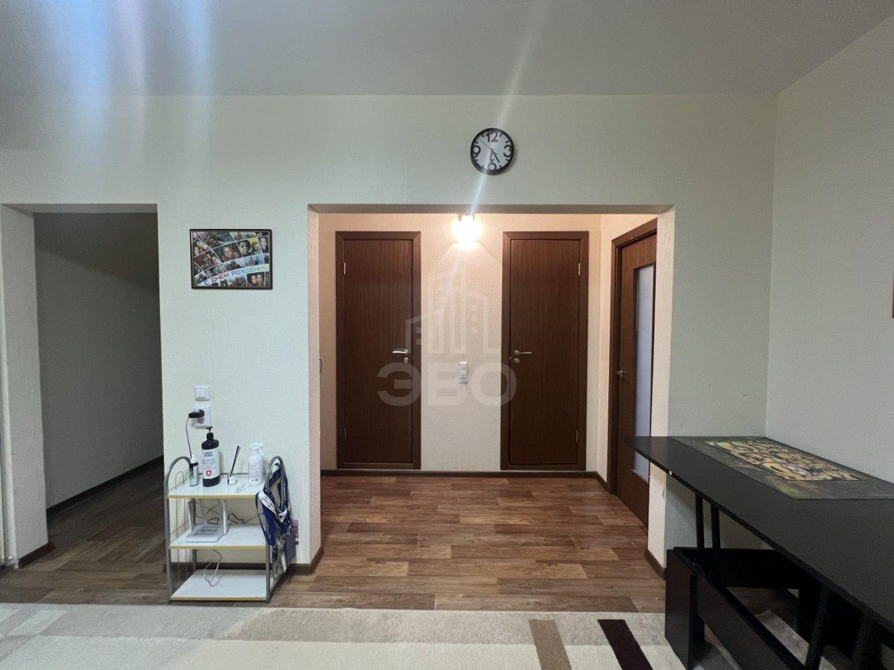 трехкомнатная квартира в Санкт-Петербурге по адресу: Даниила Хармса ул., 8