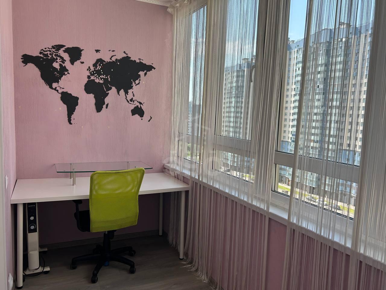 трехкомнатная квартира в Санкт-Петербурге по адресу: Лыжный пер., 4, к 1