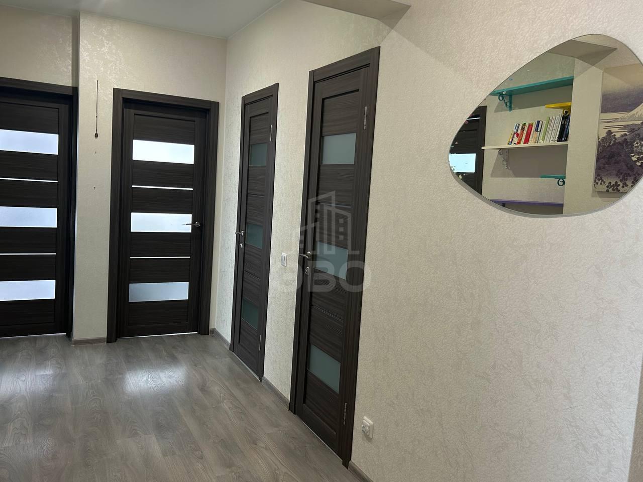 трехкомнатная квартира в Санкт-Петербурге по адресу: Лыжный пер., 4, к 1