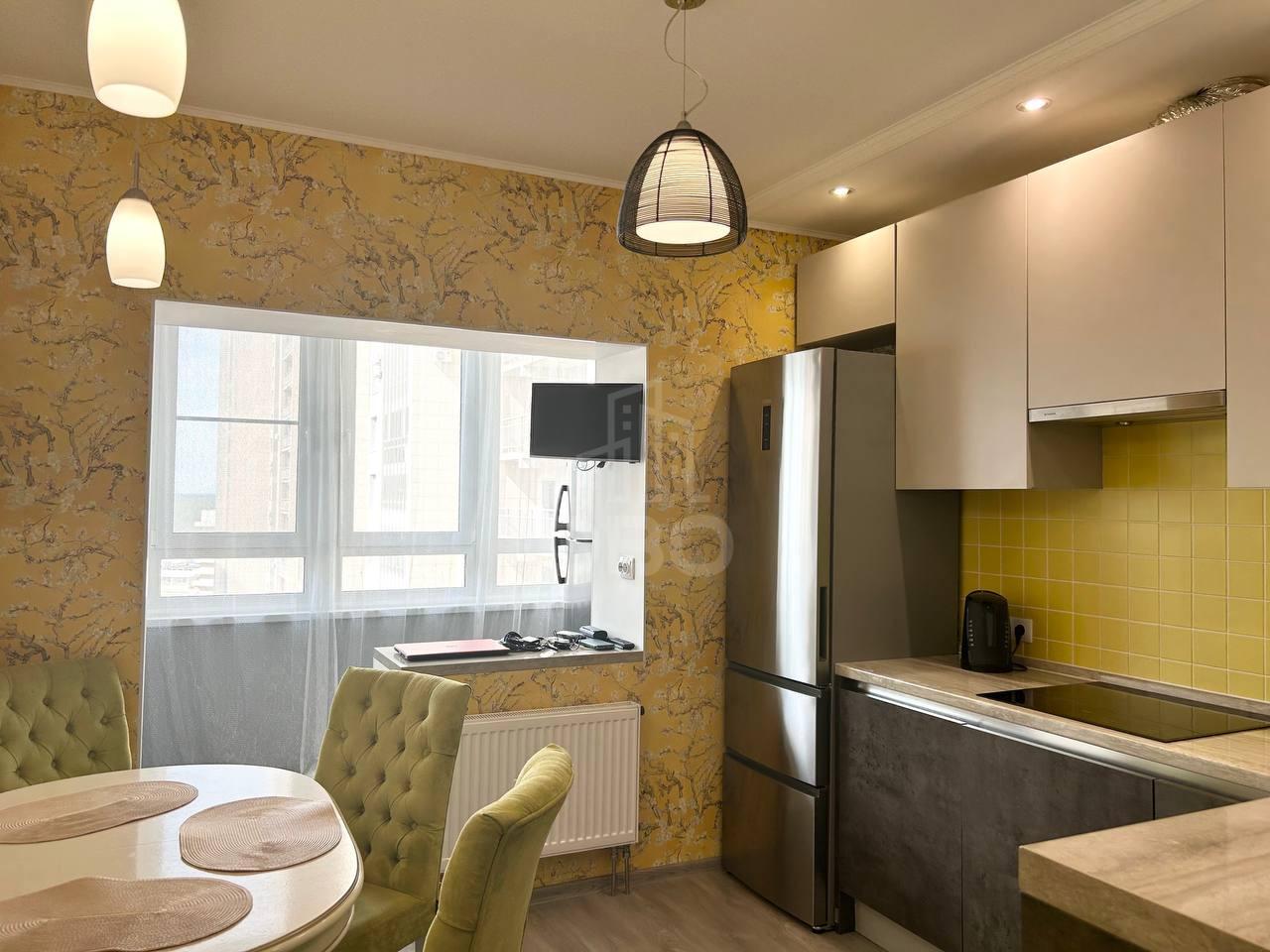 трехкомнатная квартира в Санкт-Петербурге по адресу: Лыжный пер., 4, к 1