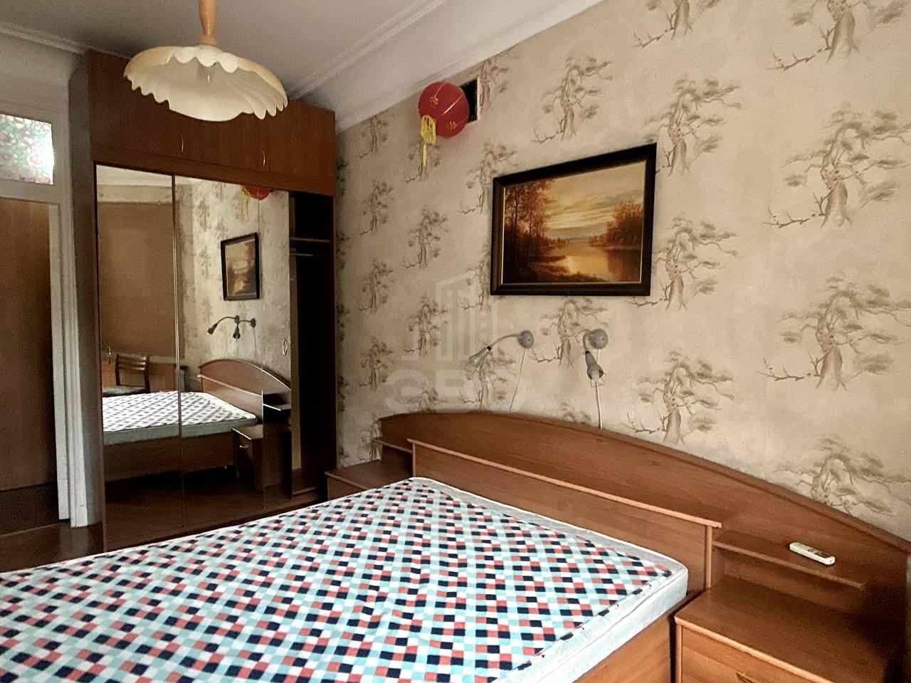 трехкомнатная квартира в Санкт-Петербурге по адресу: Невский проспект, 153