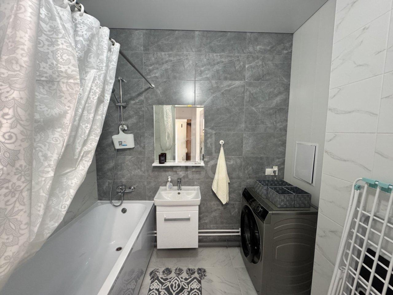 двухкомнатная квартира в Санкт-Петербурге по адресу: Ультрамариновая ул., 5, строение 1