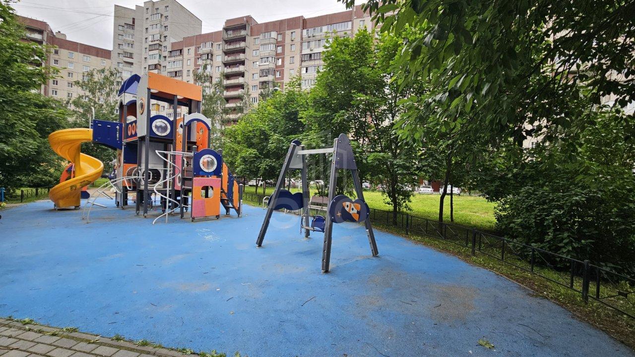 однокомнатная квартира в Санкт-Петербурге по адресу: Ворошилова ул., 3, к 2