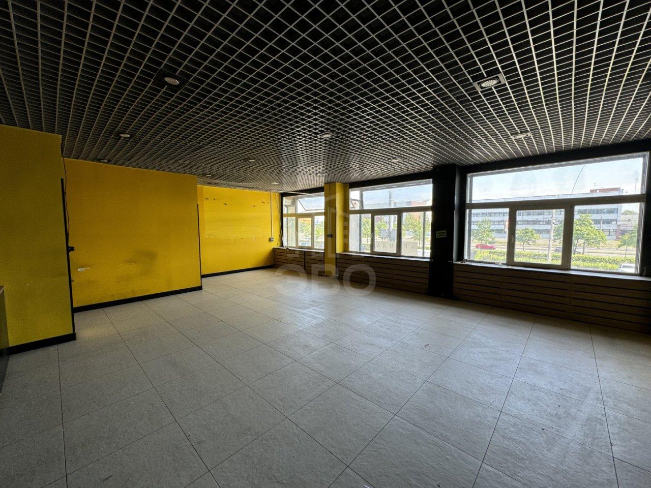 коммерция в Санкт-Петербурге по адресу: Энергетиков проспект, 64, литера А