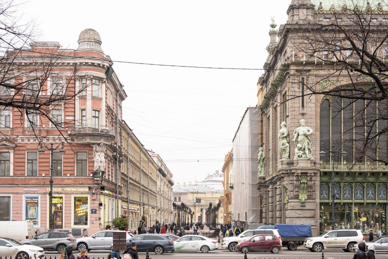 двухкомнатная квартира в Санкт-Петербурге по адресу: Малая Садовая ул., 3/54