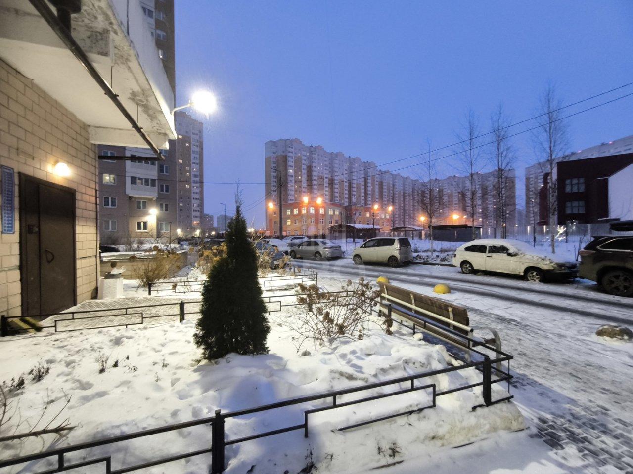 двухкомнатная квартира в Санкт-Петербурге по адресу: Королёва проспект, 71, к 1