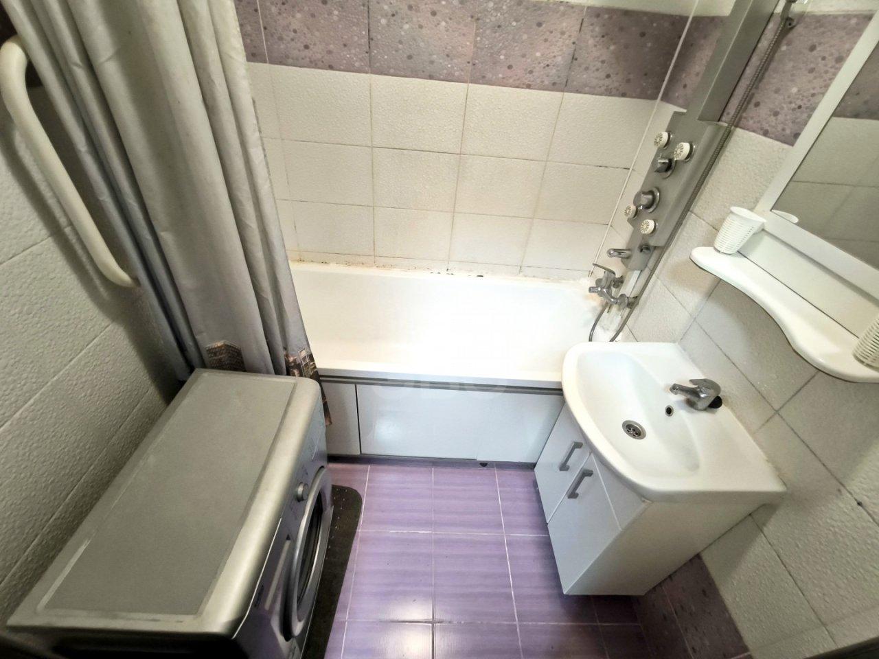 двухкомнатная квартира в Санкт-Петербурге по адресу: Королёва проспект, 71, к 1