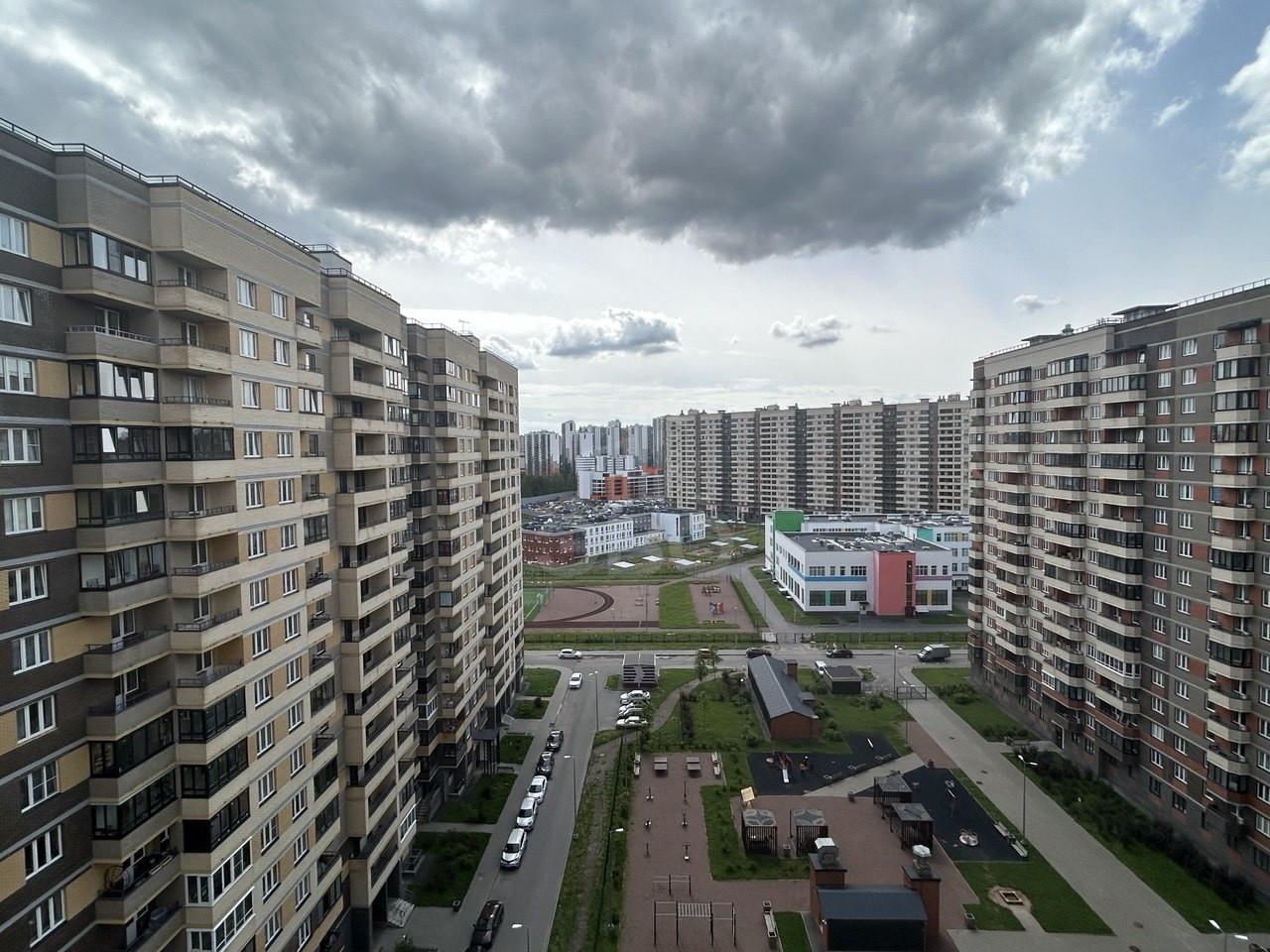 однокомнатная квартира в Санкт-Петербурге по адресу: Шоссе в Лаврики ул., 72, к 4