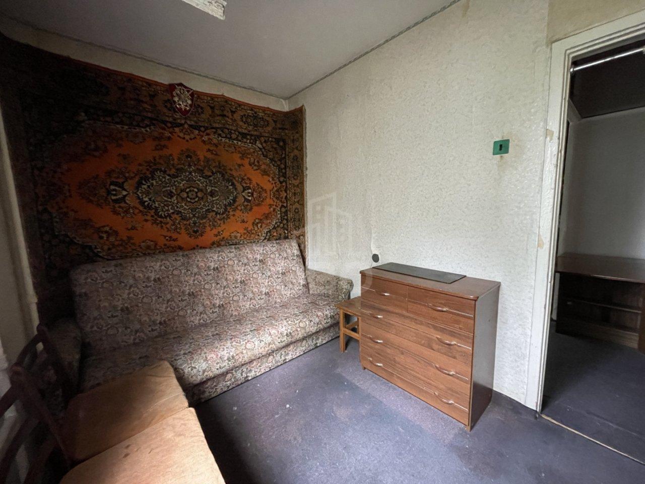 трехкомнатная квартира в Санкт-Петербурге по адресу: Народного Ополчения проспект, 31