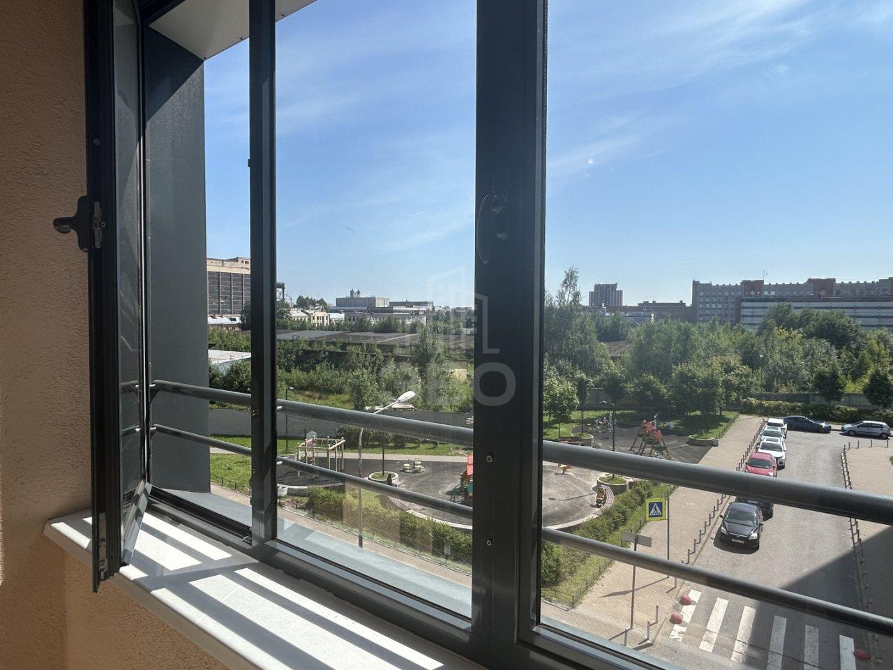 однокомнатная квартира в Санкт-Петербурге по адресу: Кременчугская ул., 21, к 3