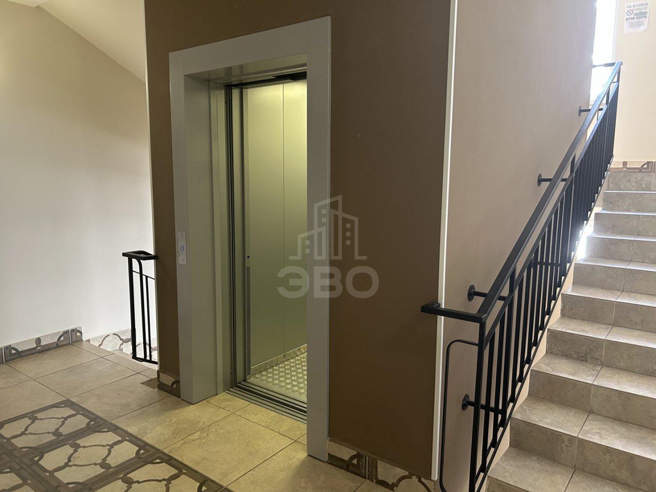 однокомнатная квартира в Санкт-Петербурге по адресу: Кременчугская ул., 21, к 3