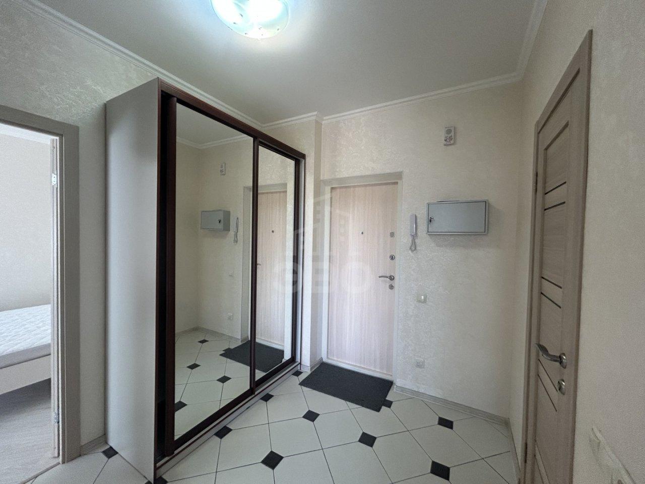 однокомнатная квартира в Санкт-Петербурге по адресу: Кременчугская ул., 21, к 3