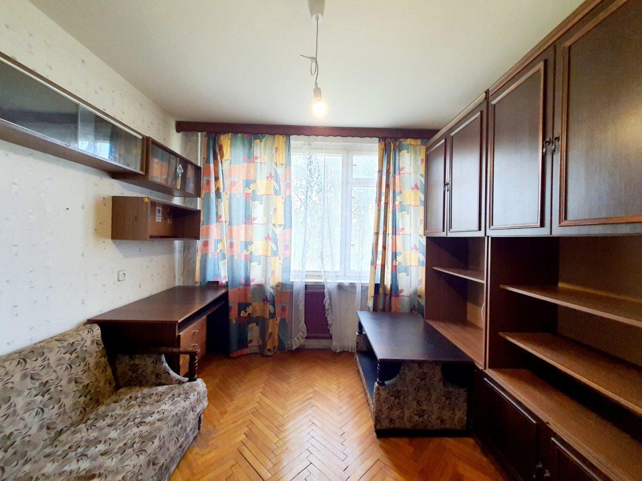 двухкомнатная квартира в Санкт-Петербурге по адресу: Вавиловых ул., 5, к 1