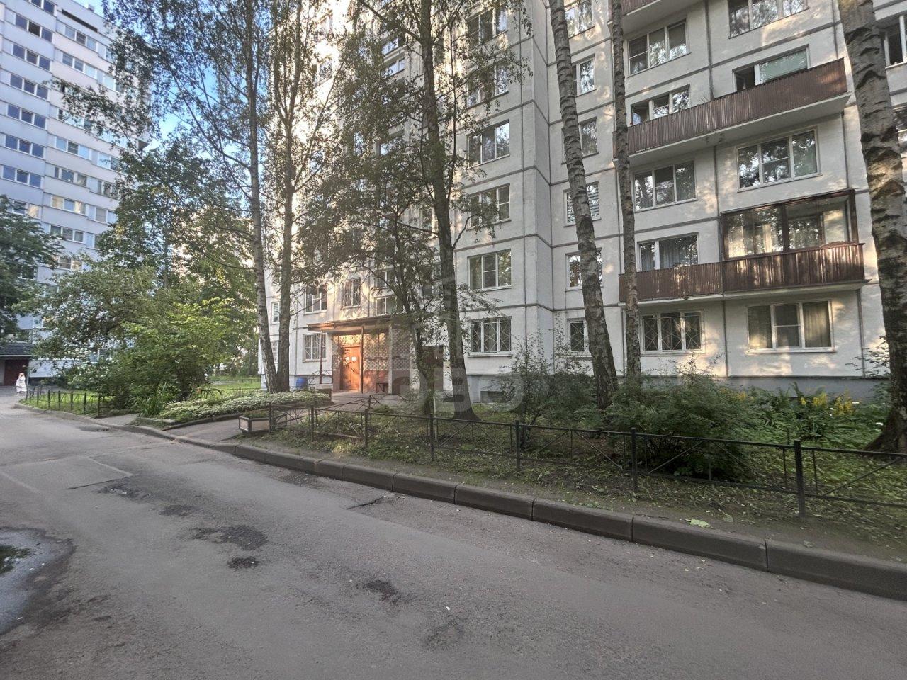 однокомнатная квартира в Санкт-Петербурге по адресу: Брянцева ул., 2, к 1