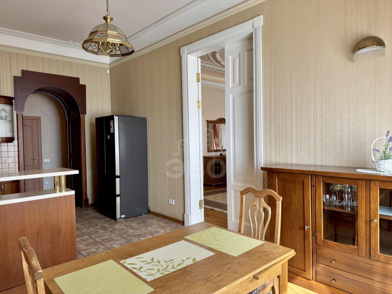 трехкомнатная квартира в Санкт-Петербурге по адресу: 2-я Советская ул., 10, литера Б